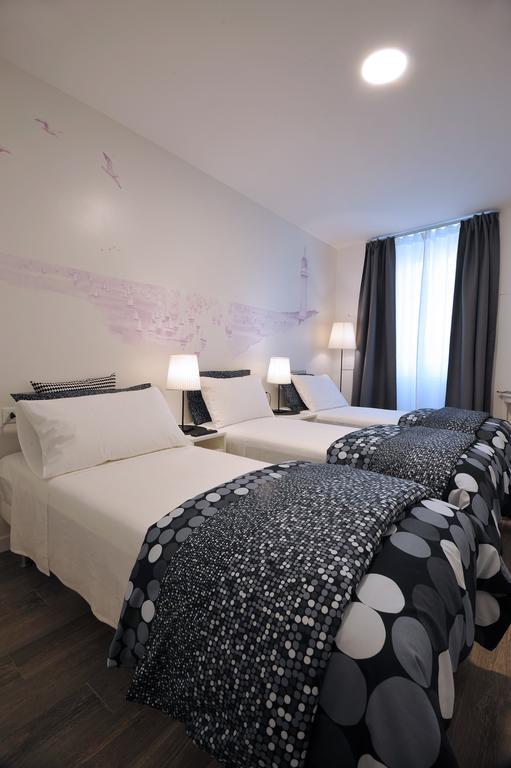 Residenza Corso Saba Ξενοδοχείο Τεργέστη Δωμάτιο φωτογραφία